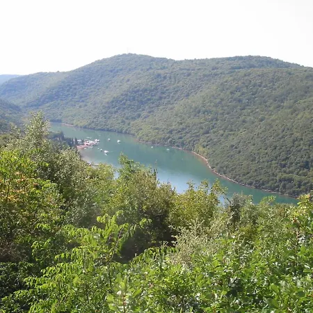 Διαμέρισμα Katarina *